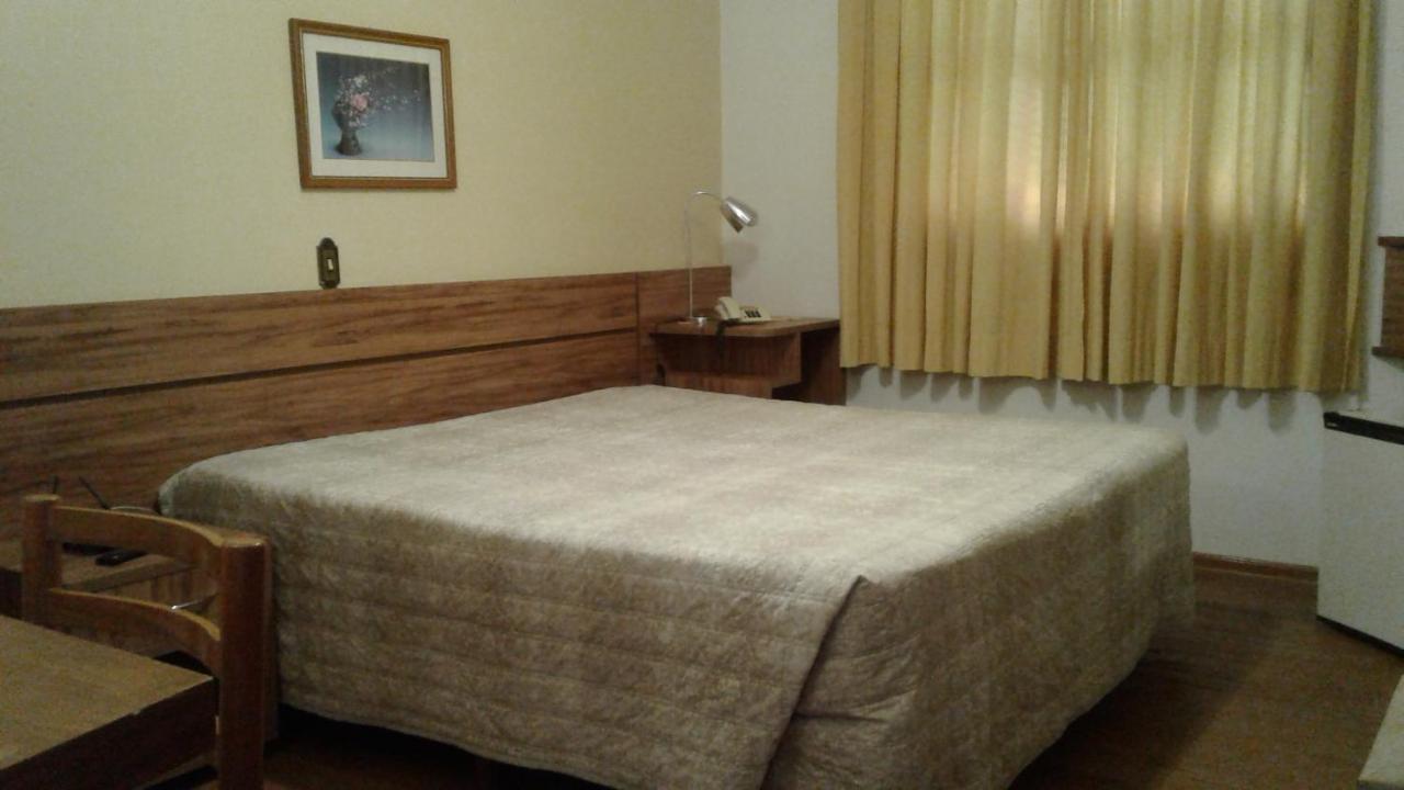 Hotel San Carlos Carlos Barbosa Buitenkant foto