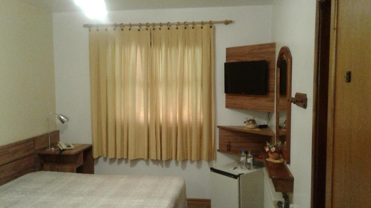Hotel San Carlos Carlos Barbosa Buitenkant foto